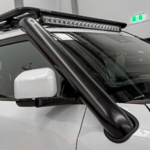 Snorkel | Fabwitz 4" Stainless Short Entry Powder Coated - BYD Shark 6 (2024-Current)
