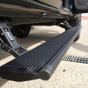 Hilux N70 Electric Side Steps: E-Boards - Running Boards